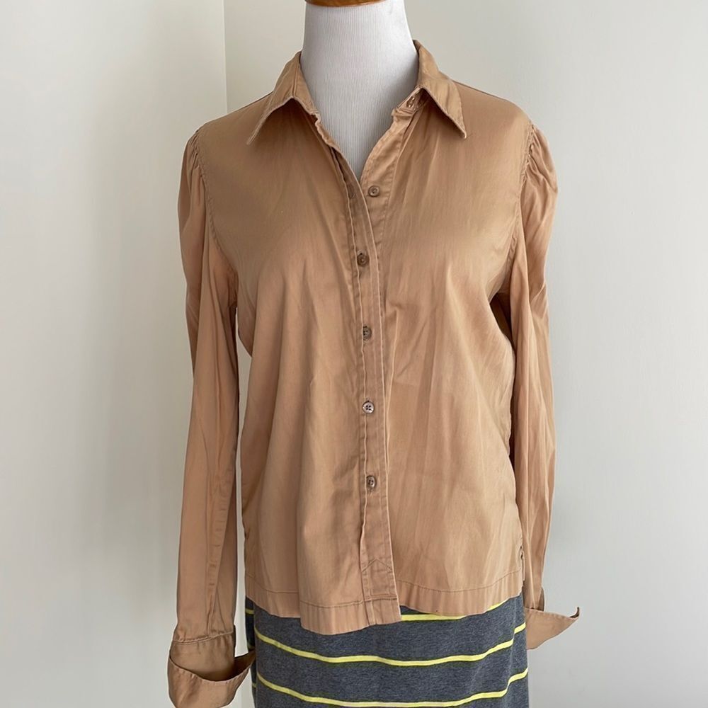 Tan button down shirt double sleeve buttons split sides women’s large stretchy